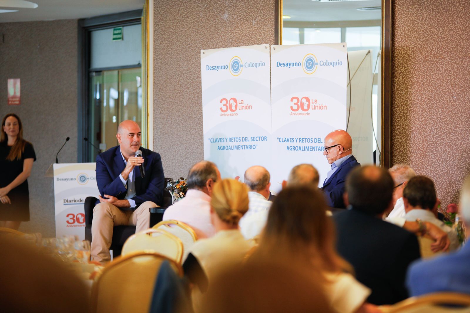 Imágenes del desayuno coloquio de Diario de Almería, con Jesús Barranco, CEO de La Unión