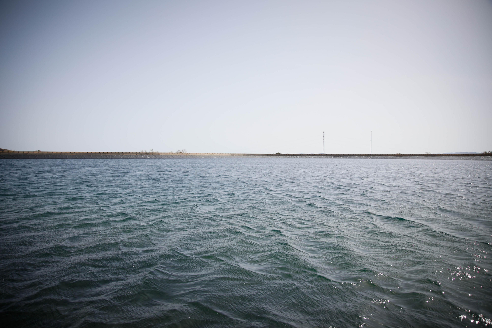 CUCN visita la desaladora de Carboneras y las balsas de Níjar