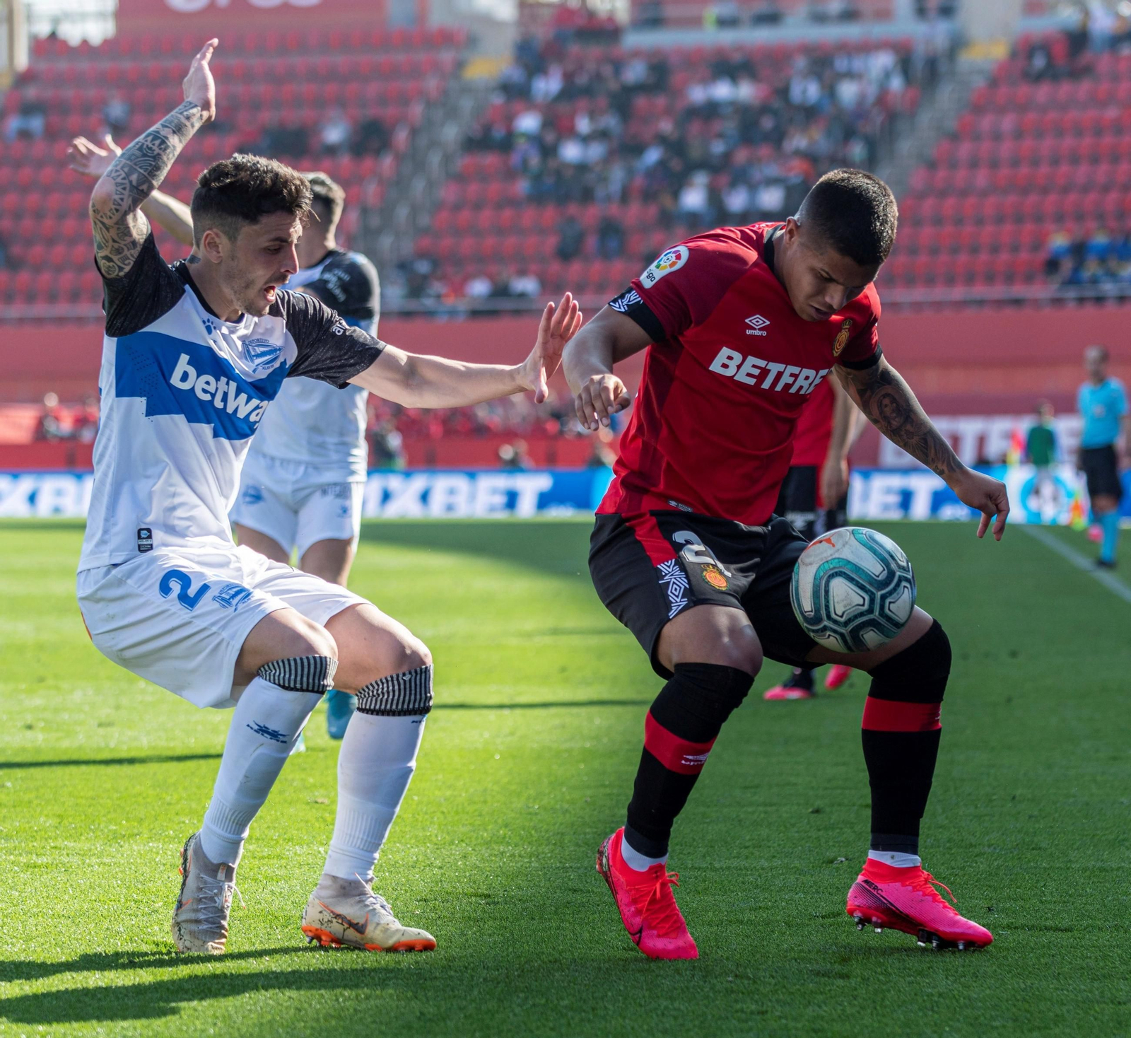 Las fotos de la carrera de Cucho Hernández