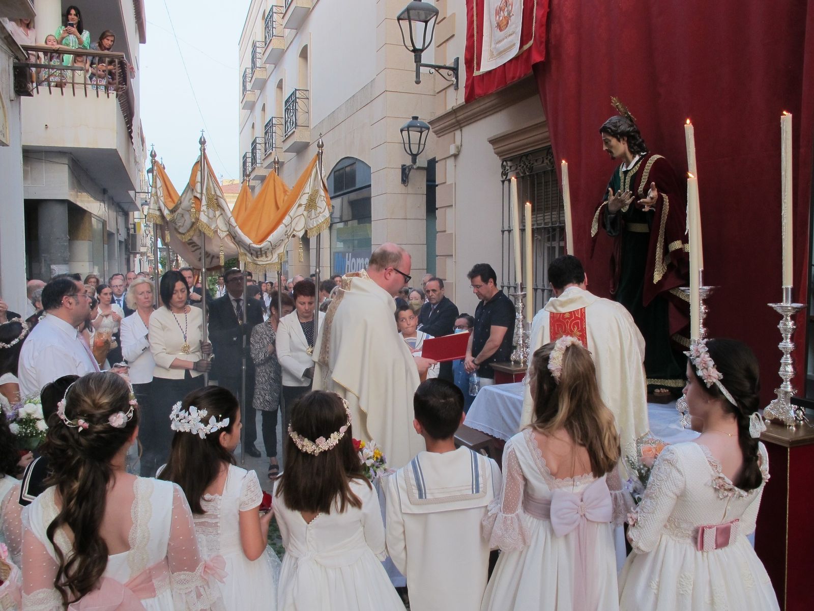 La procesión del Corpus Christi de Vera, en imágenes