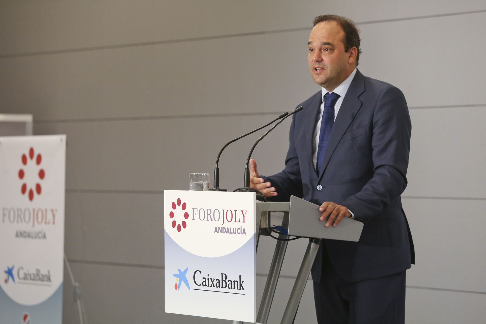 Fotos del Foro Joly con el economista José Carlos Díez