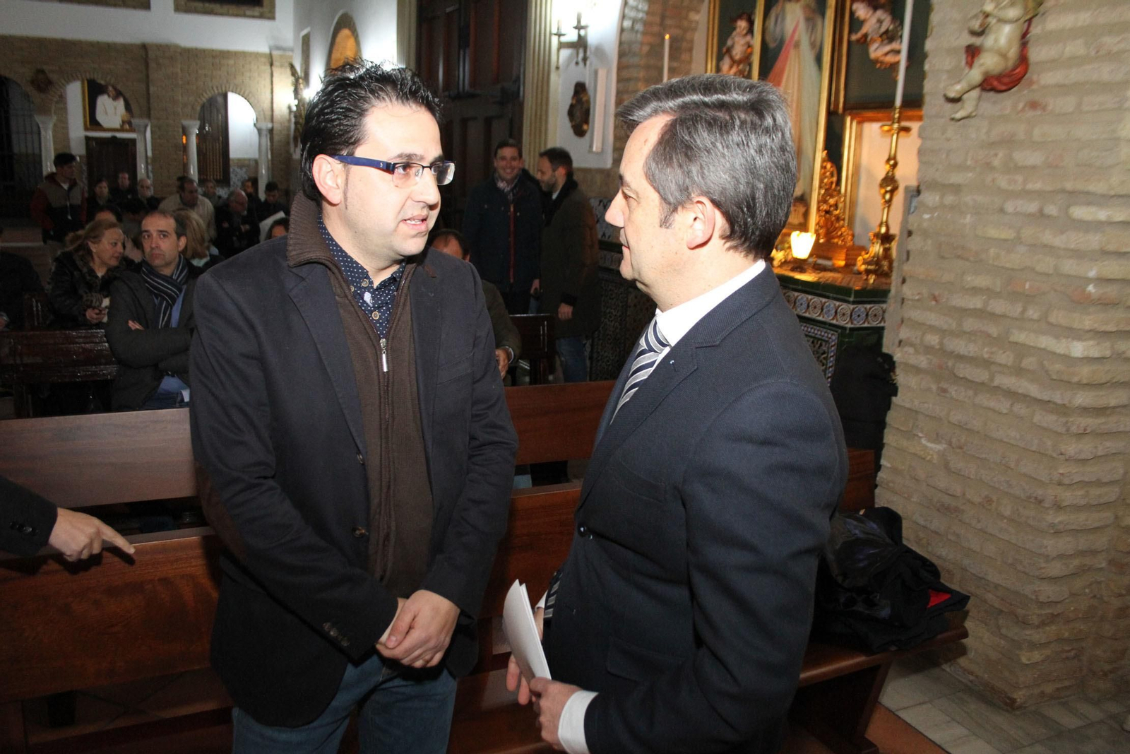 Imágenes de la Presentación del cartel del Vía Crucis de Pasión en las Agustinas