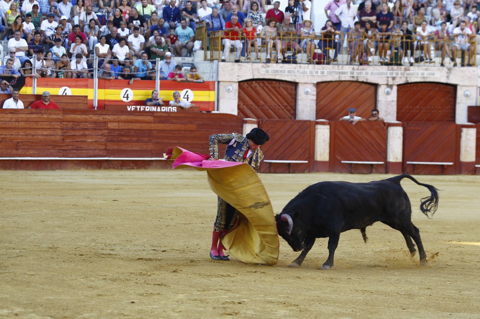 Imágenes de la novillada organizada por la Escuela Taurina de Almería