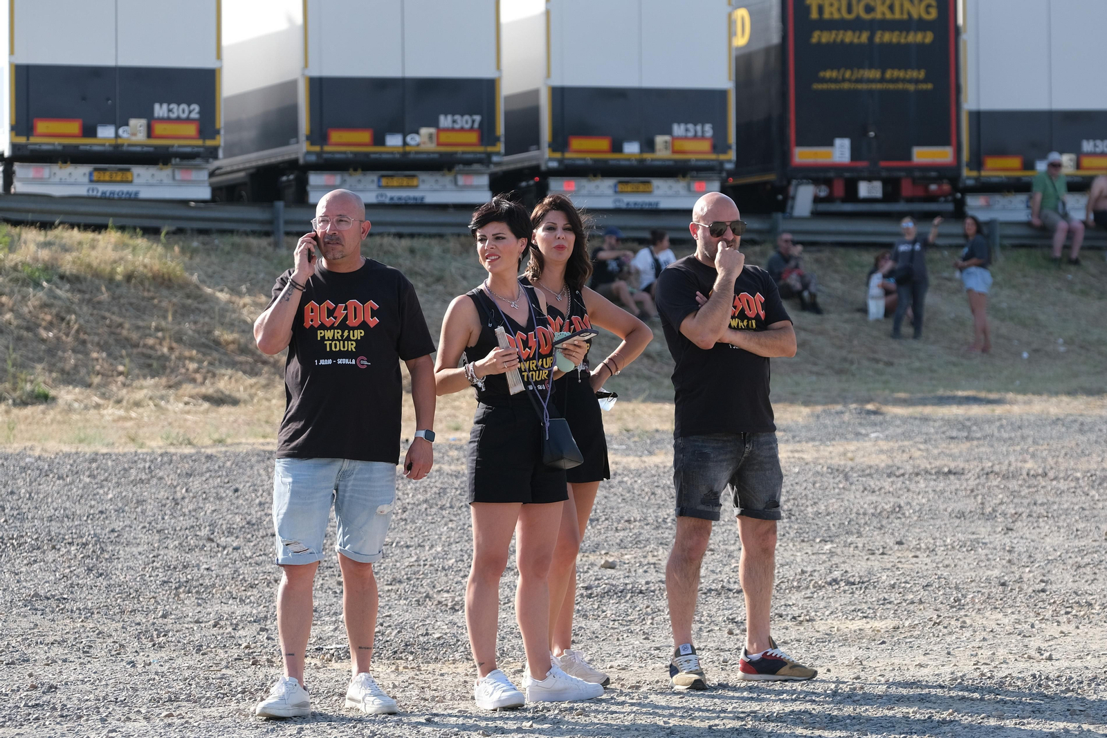 Búscate. Segundo concierto de ACDC en España