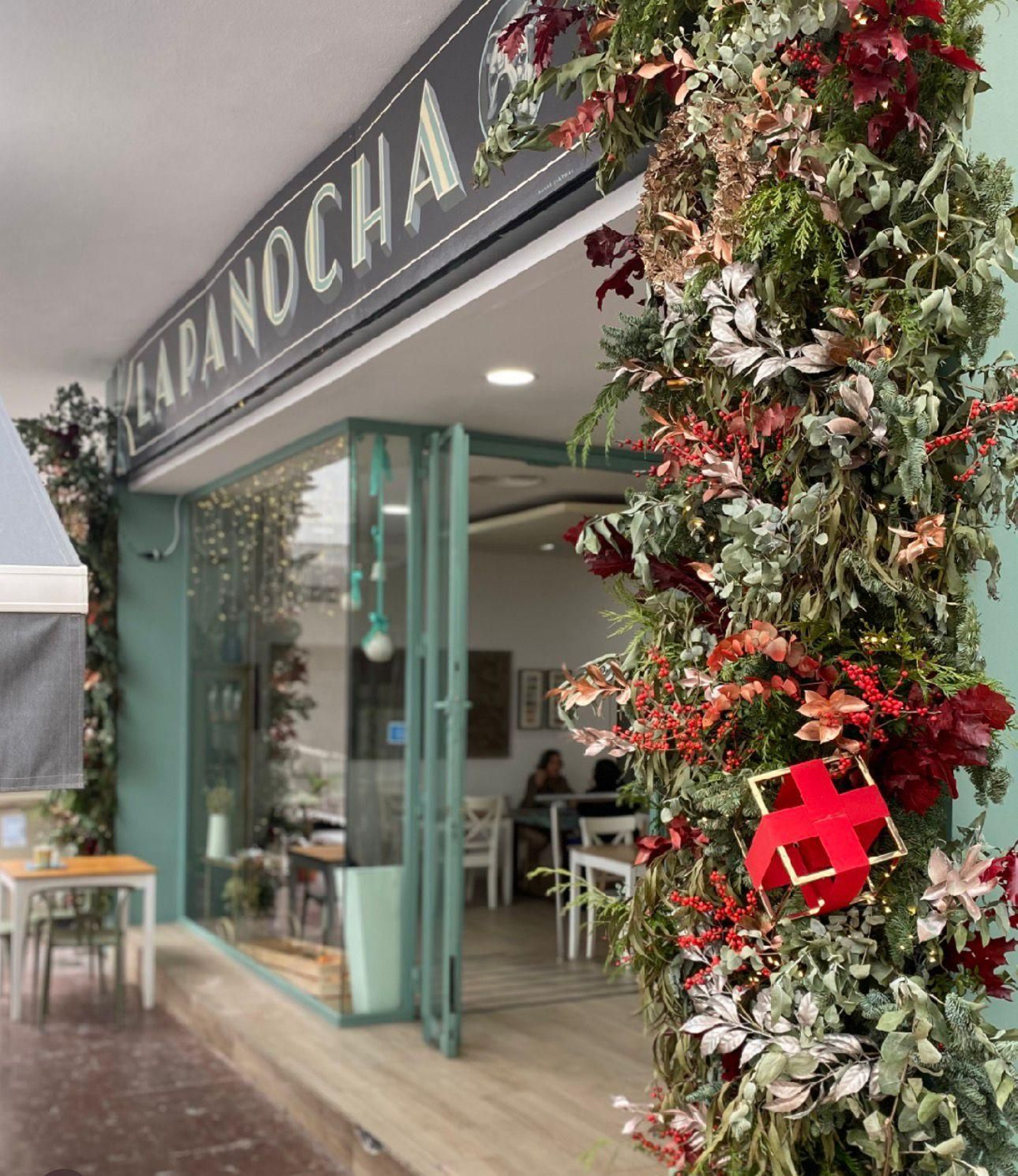 La zambomba jerezana llega a la cafetería La Panocha por tercer año consecutivo