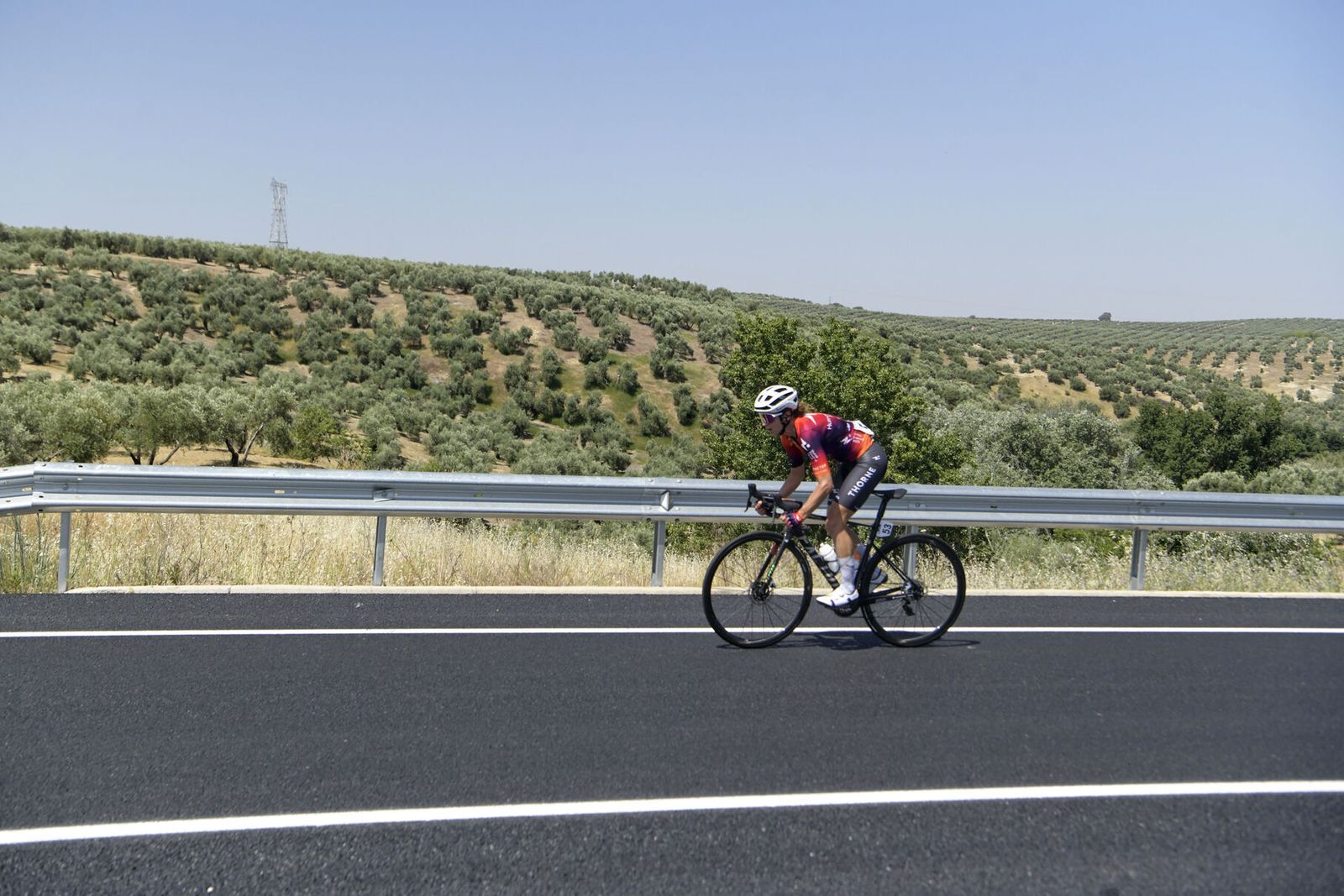 Las mejores imágenes de la segunda etapa de la Vuelta Andalucía Elite Women