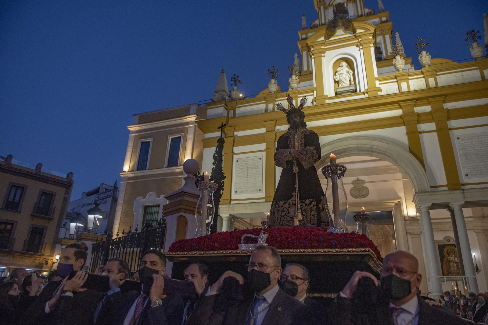 El Vía Crucis de Nuestro Padre Jesús de la Sentencia, en imágenes