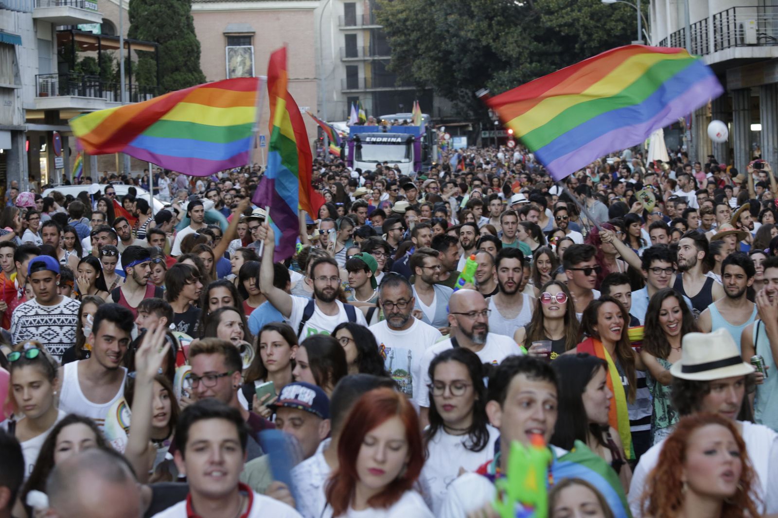 Marcha del Orgullo Gay a su paso por la calle Imagen, en una edición pasada.