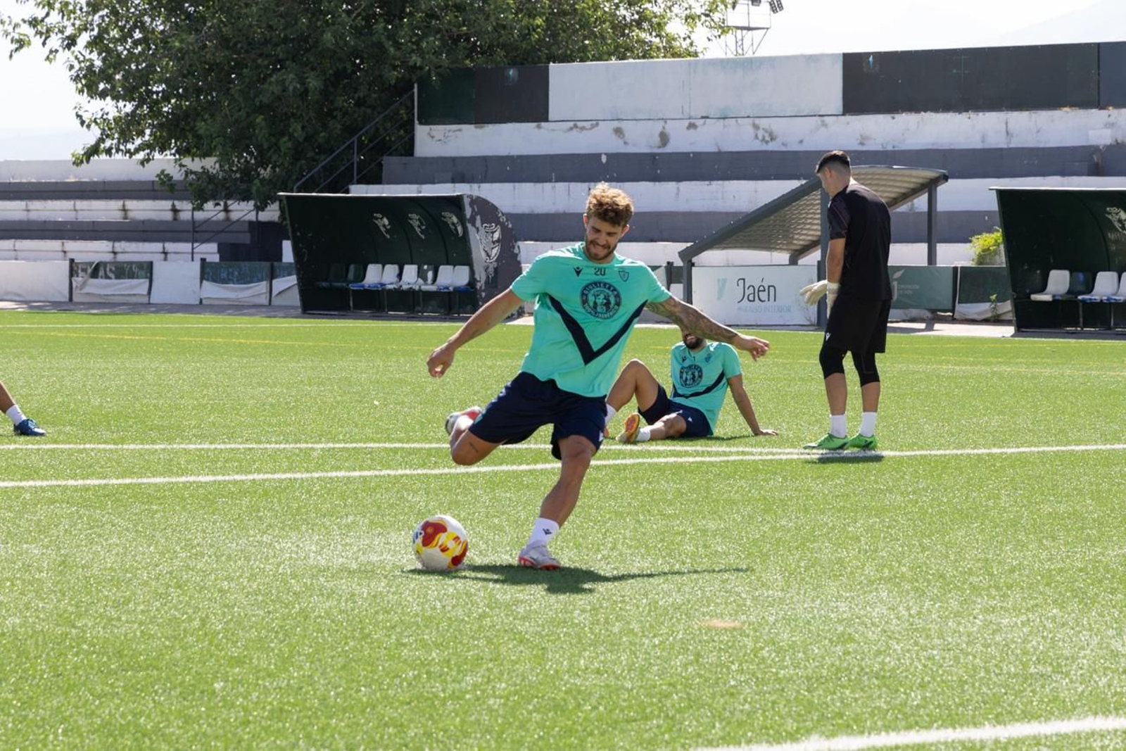 El primer entrenamiento del Real Jaén de la temporada 2025-26