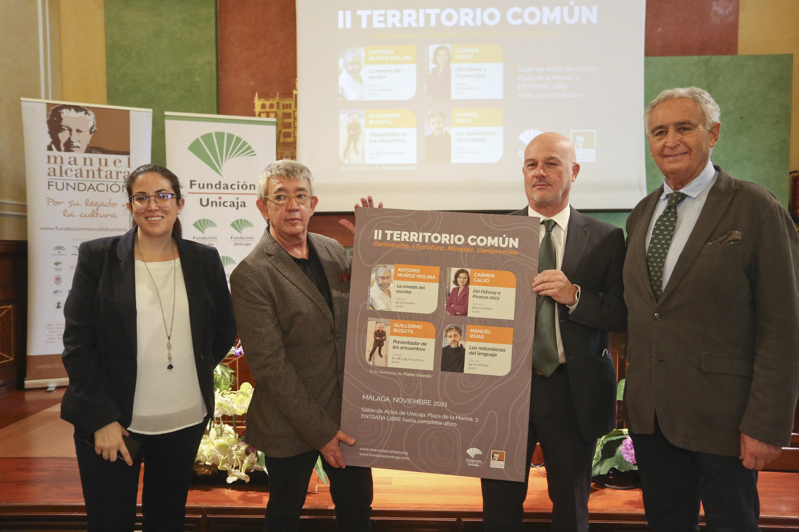 Marina Maier Alcántara, Guillermo Busutil, Francisco Cañadas y Antonio Pedraza con el cartel del ciclo. Marina Maier Alcántara, Guillermo Busutil, Francisco Cañadas y Antonio Pedraza con el cartel del ciclo.