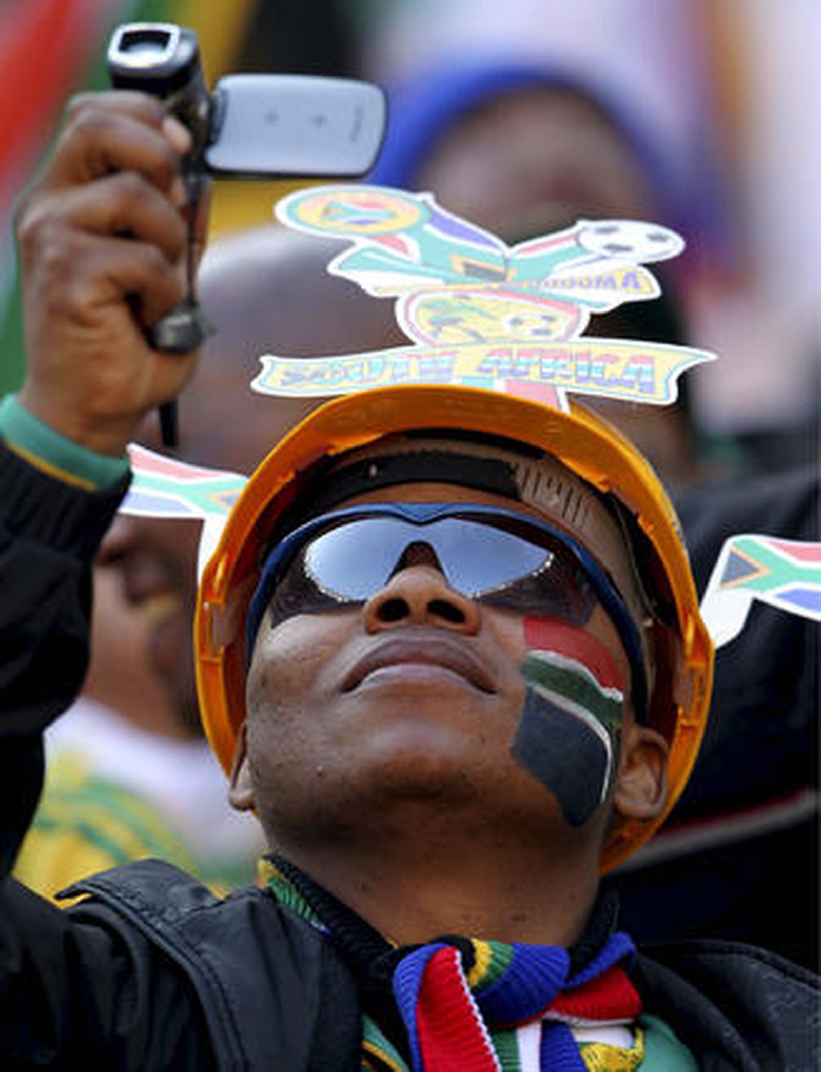 Una fiesta de música y color abre oficialmente el Mundial de Sudáfrica 2010.

Foto: Efe
