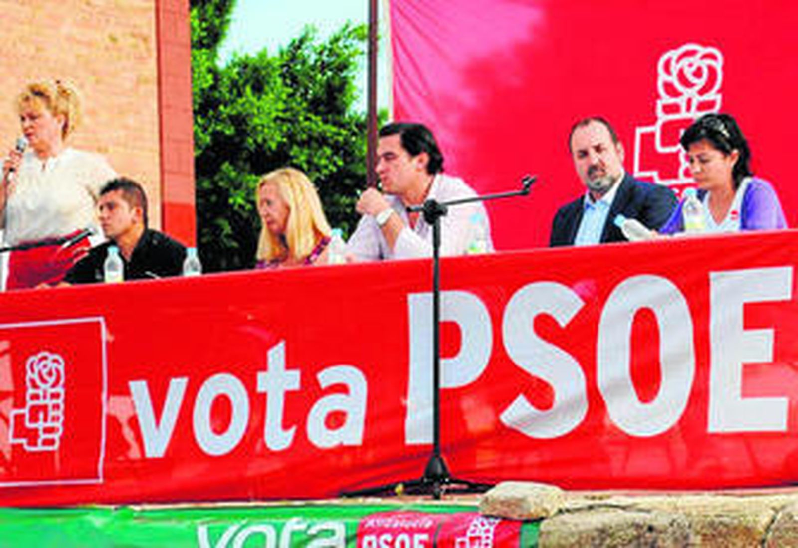 El acto celebrado en la explanada el pasado miércoles.