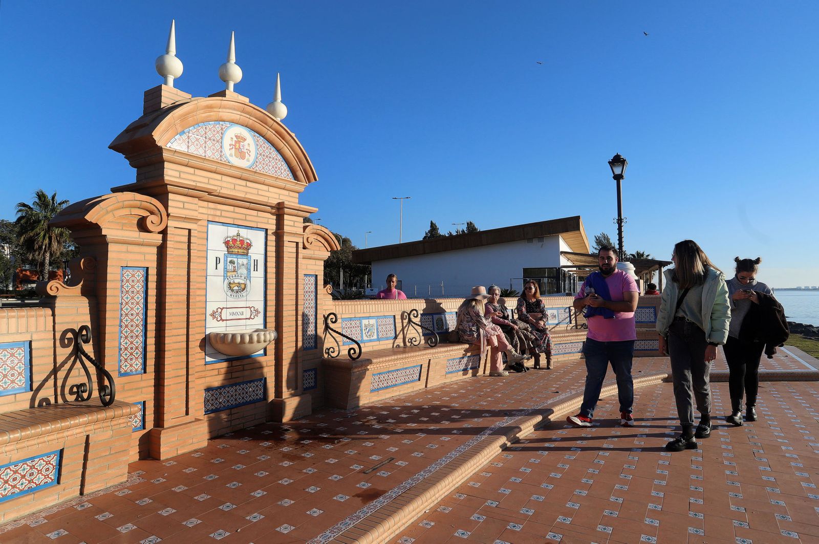 Imágenes del domingo 5 de febrero en Huelva