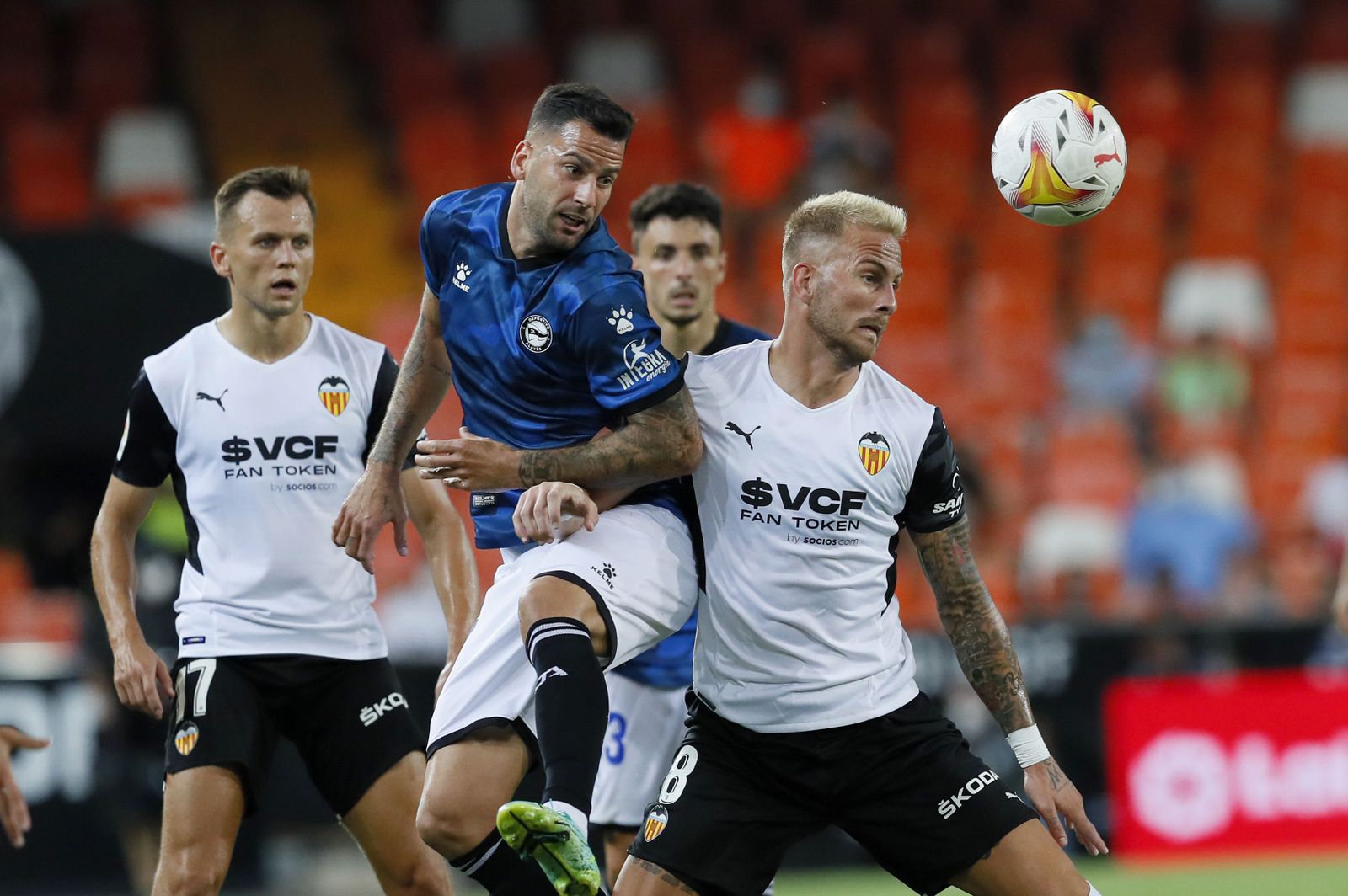 Édgar, en el Valencia-Alavés de esta temporada.