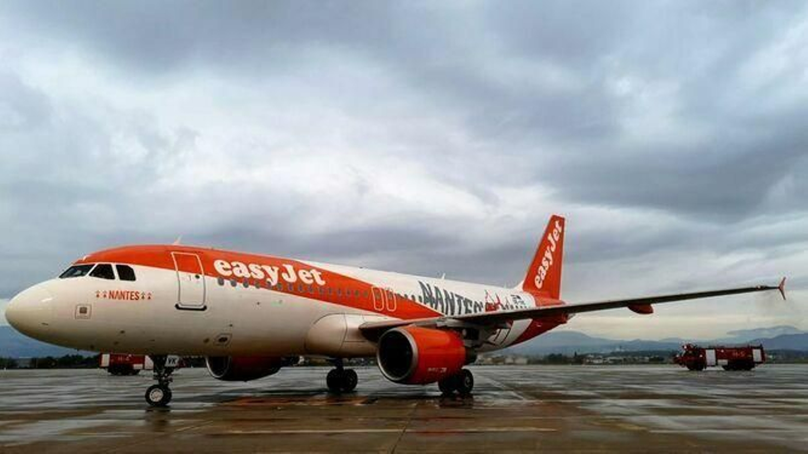 Los vuelos internacionales hacen subir el tráfico en el aeropuerto de Granada