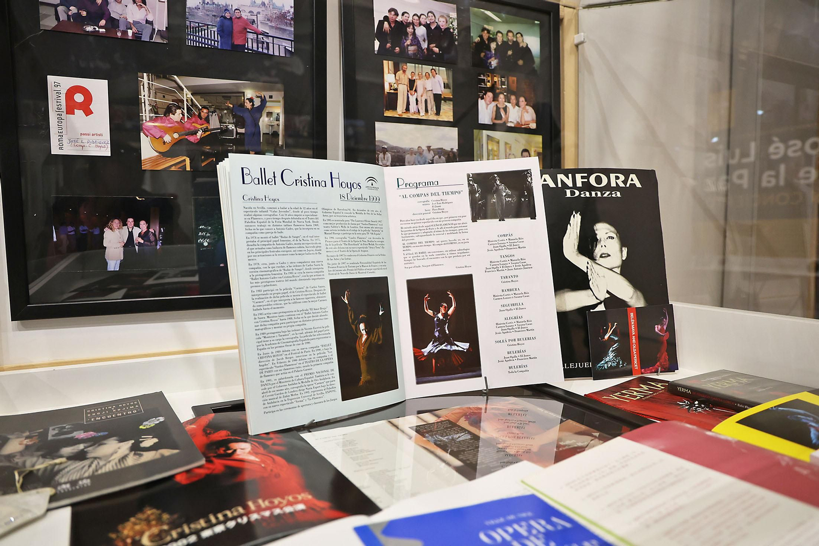 Inauguración de la exposición 'José Luis de la Paz. Una vida, una guitarra'