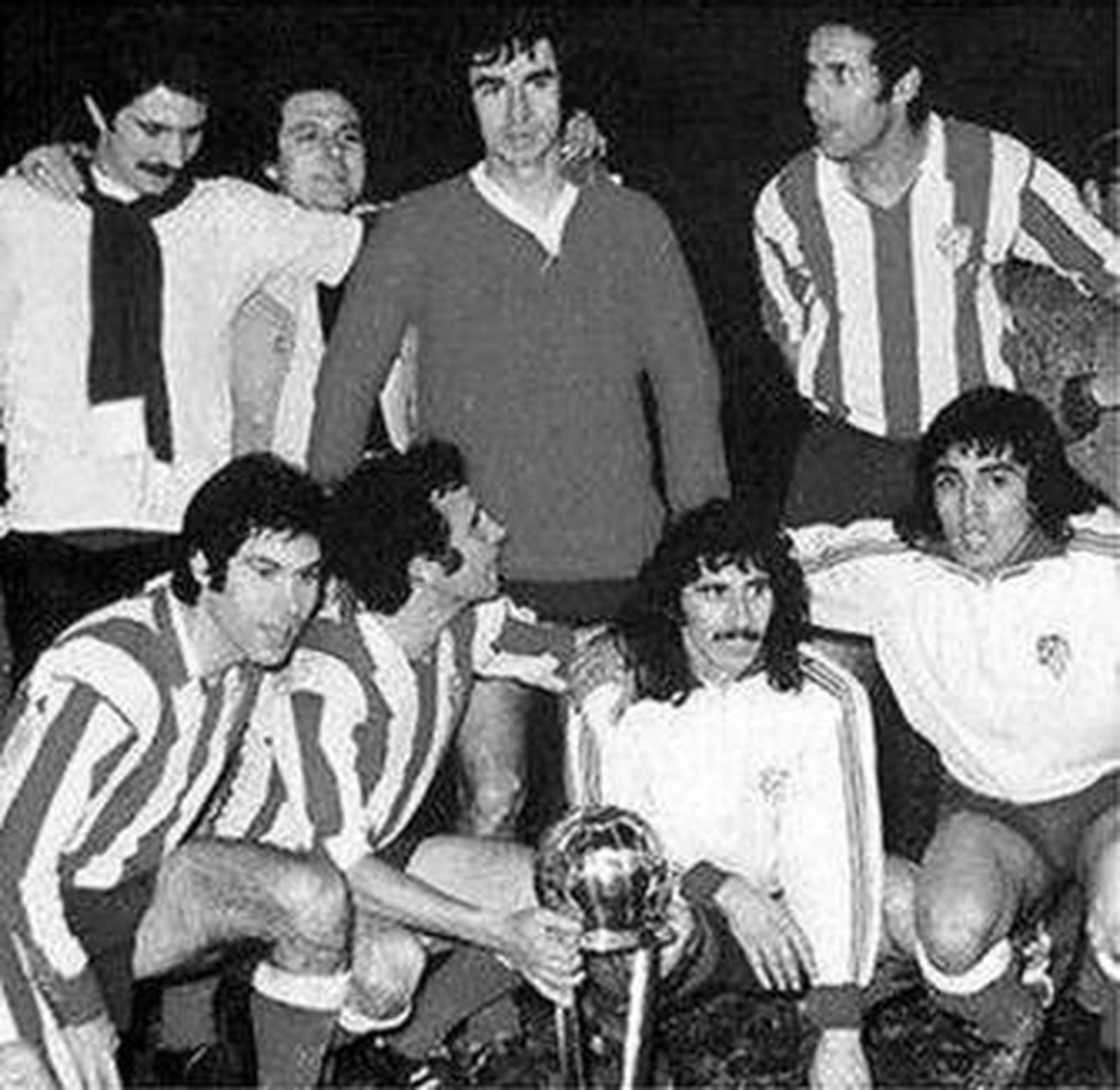 Agüero y Forlán representan en la actualidad la buena etapa que vive el Atlético.