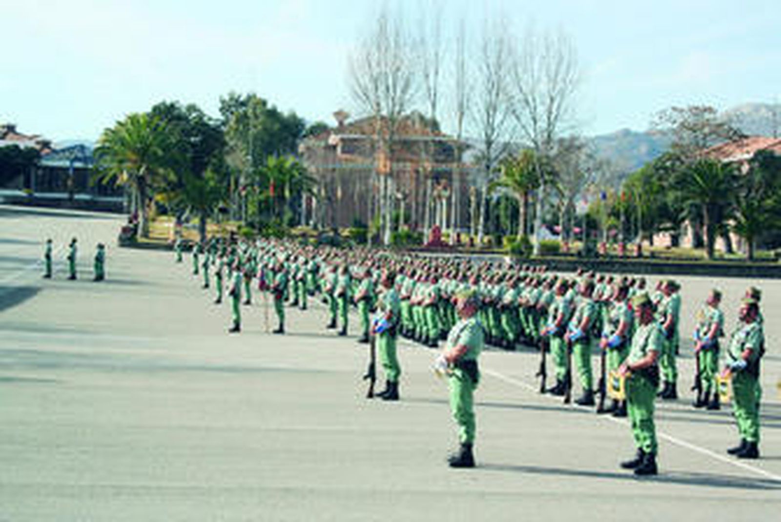 Imagen de archivo de una formación de legionarios en el acuartelamiento de Ronda.