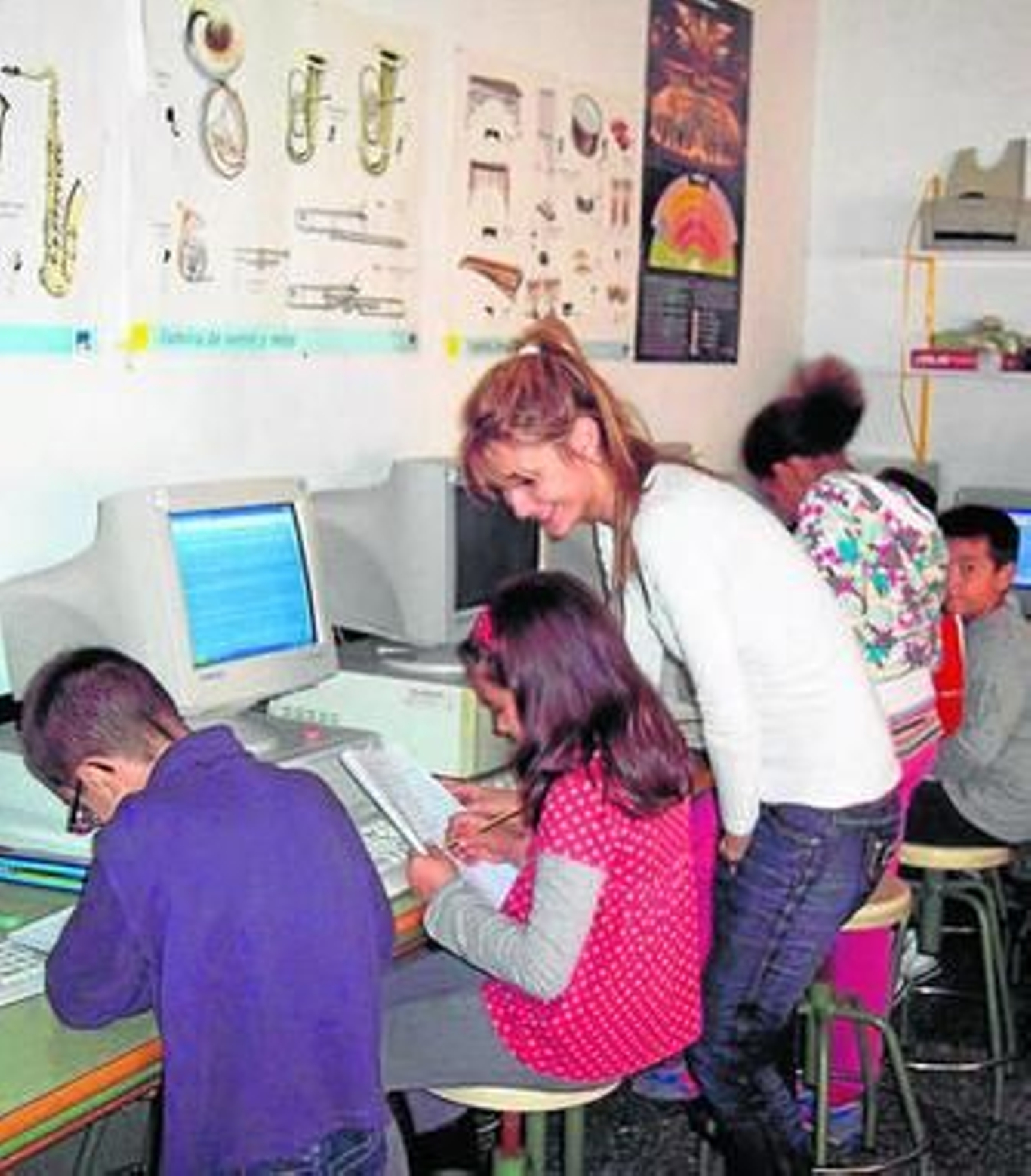 Unos de los talleres de Red Utopía y Educación. Unos de los talleres de Red Utopía y Educación.