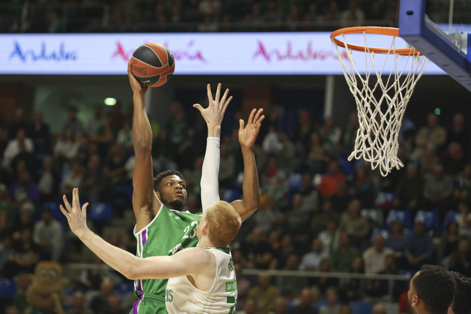 Las imágenes del Unicaja-Zalgiris