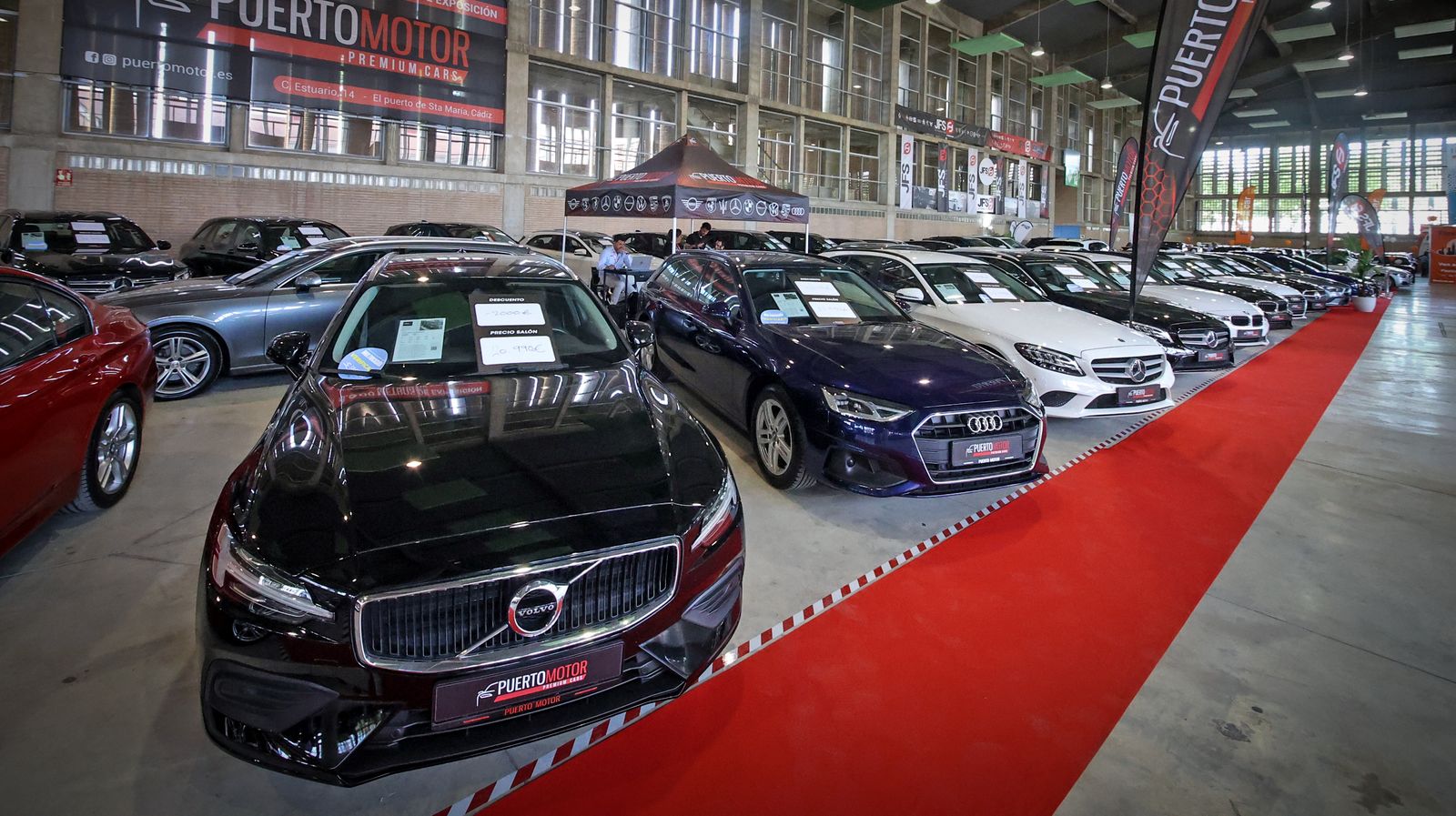 Imágenes de la Feria del Vehículo de Ocasión Multimarca en Jerez