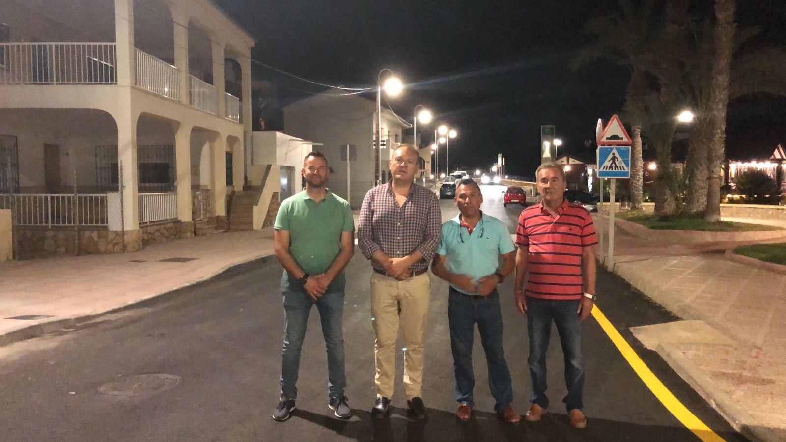 Nuevas farolas en Villaricos