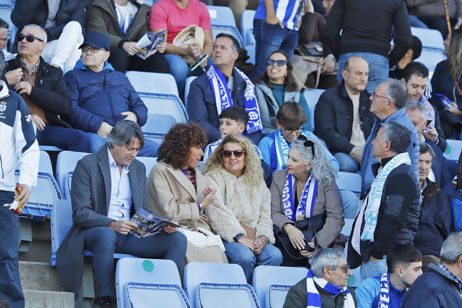 Imágenes del ambiente en el encuentro entre el Recreativo de Huelva y el Real Murcia