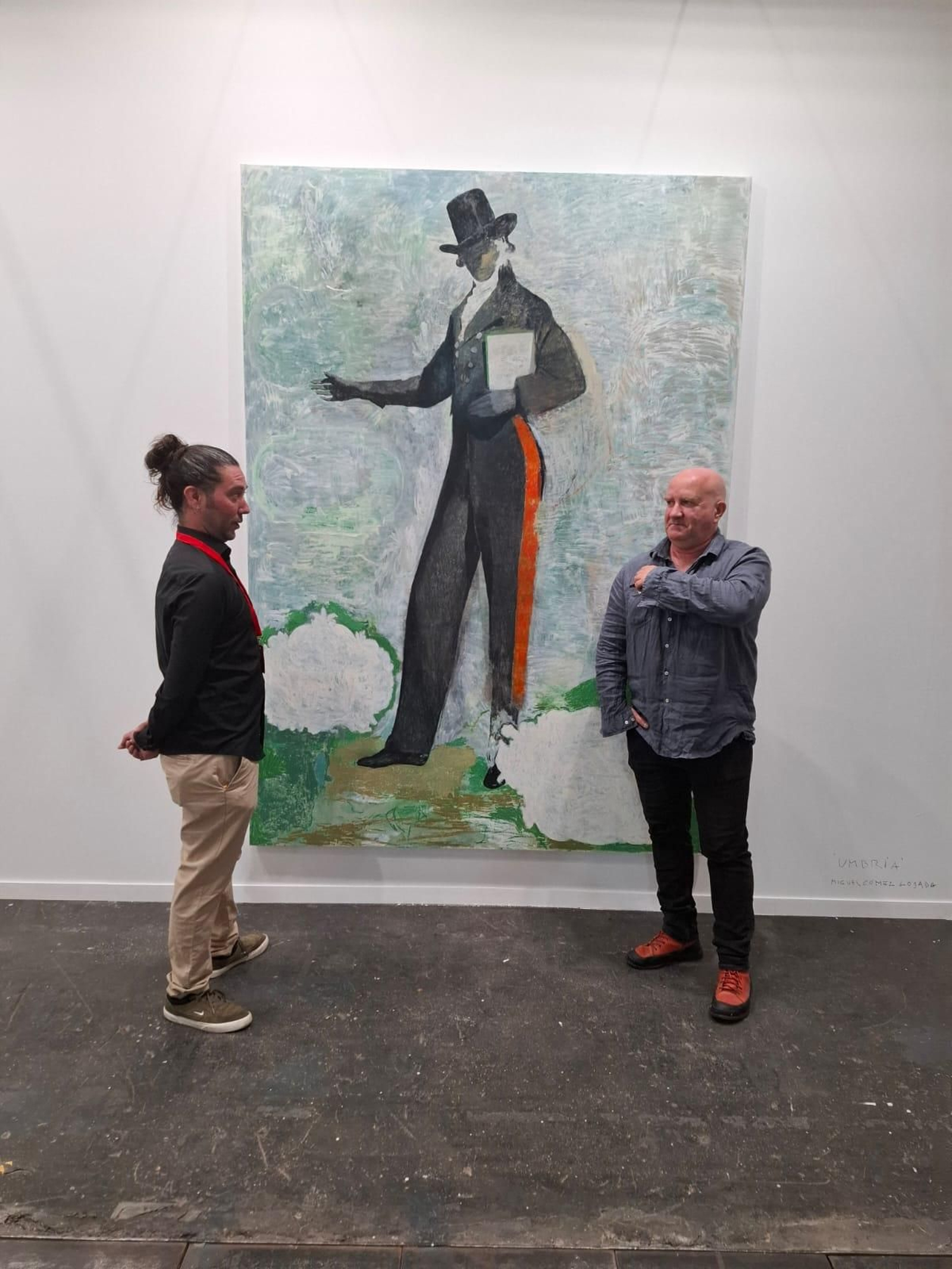 Miguel Gómez Losada con su galerista Juan Cruz de Di Gallery.