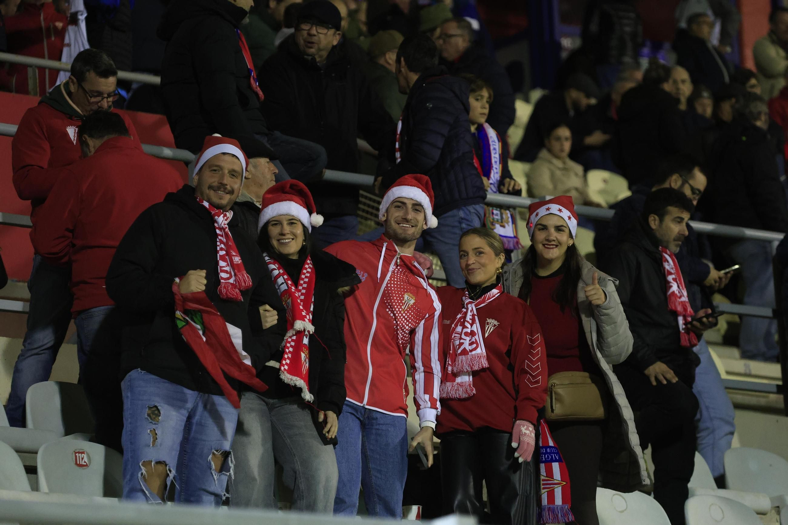 Búscate en el Nuevo Mirador durante el Algeciras - Villarreal B de Primera Federación