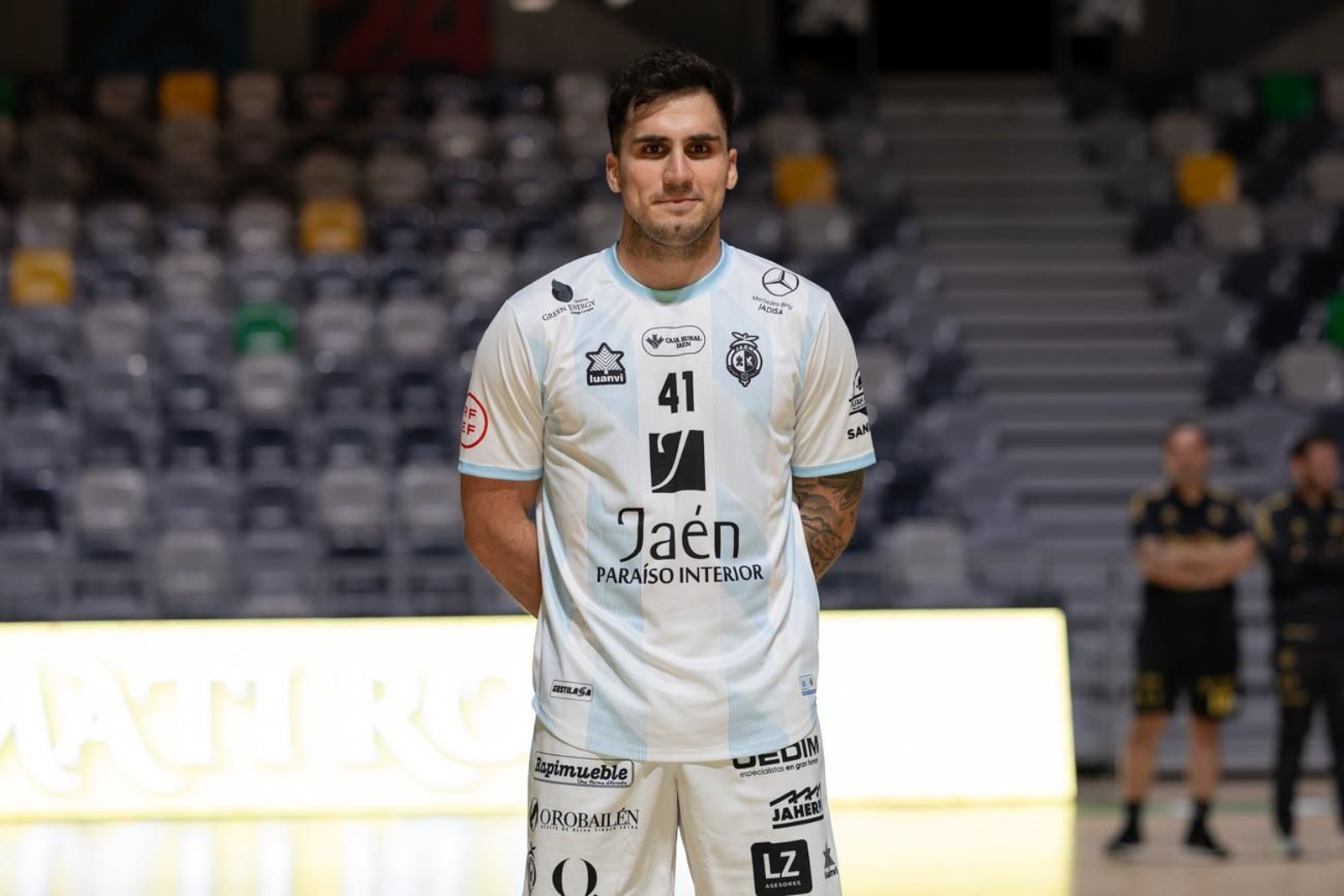 La puesta de largo de las secciones del Jaén Paraíso Interior FS