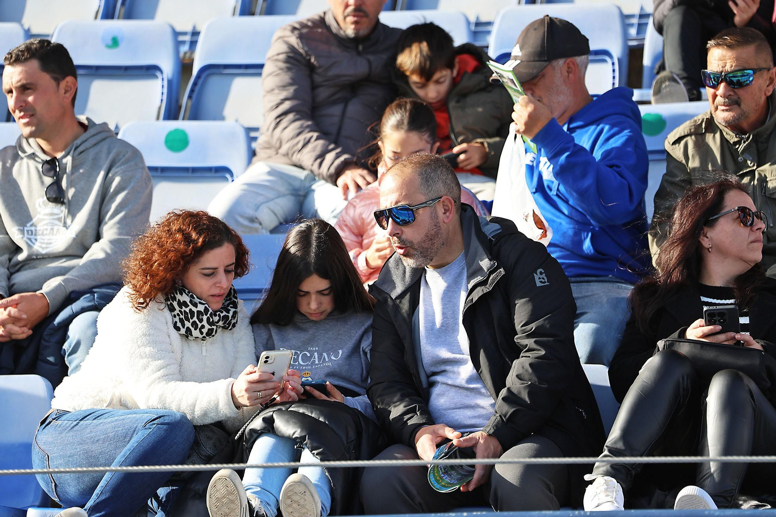 Búscate en las gradas en el Nuevo Colombino en el Recreativo de Huelva - Atlético Antoniano