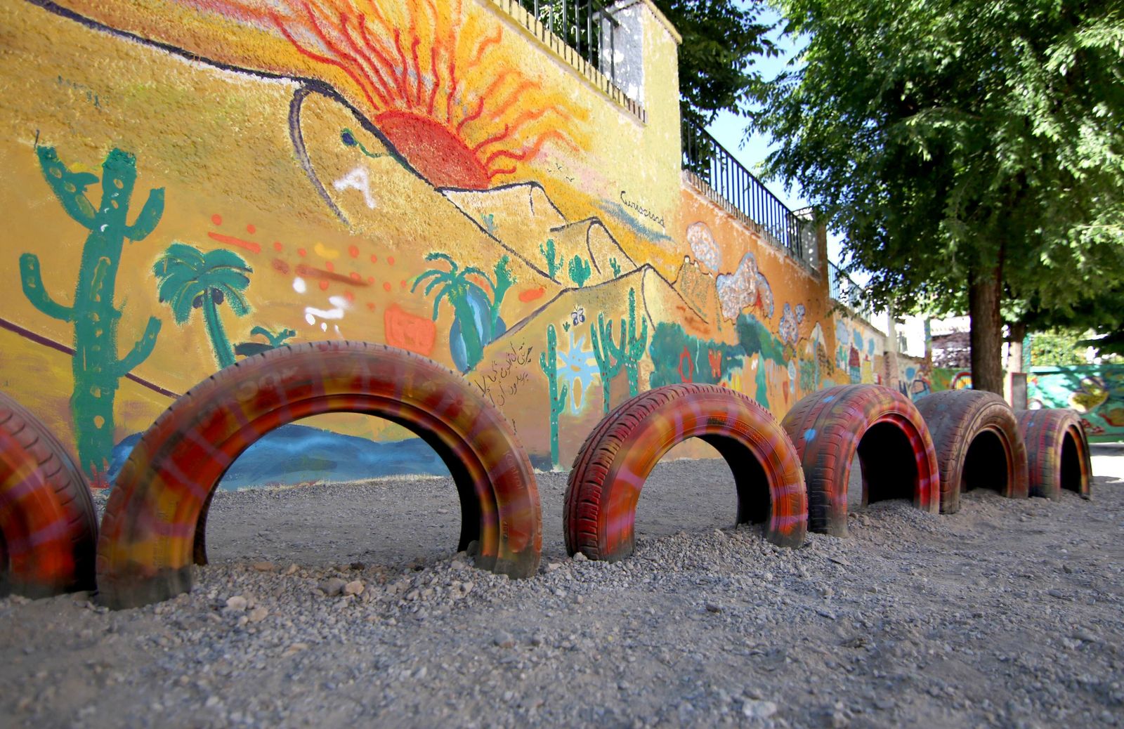 Educación cierra 75 unidades de Primaria y crea 29 de Infantil