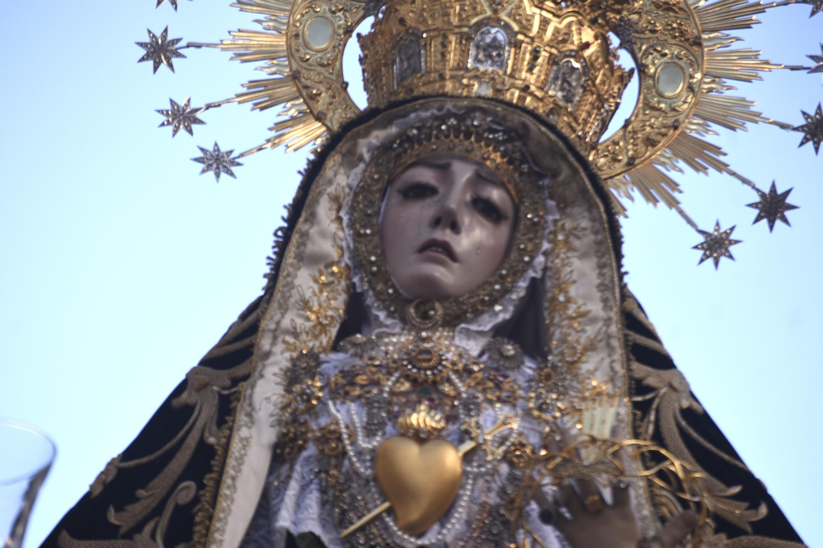 La procesión de los Dolores en este Viernes Santo de Córdoba, en imágenes