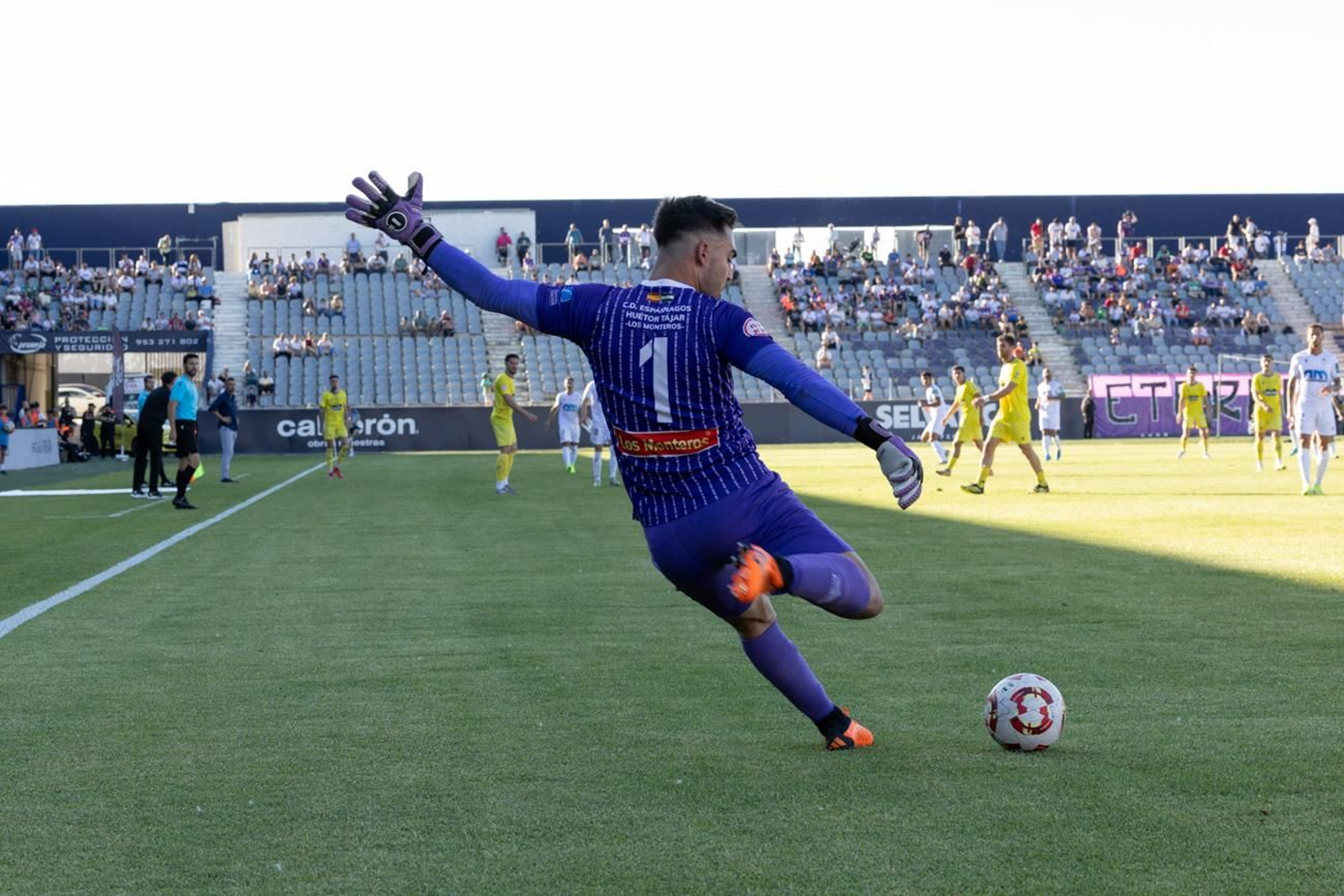 Las mejores imágenes del Real Jaén - CD Huétor Tájar Las mejores imágenes del Real Jaén - CD Huétor Tájar
