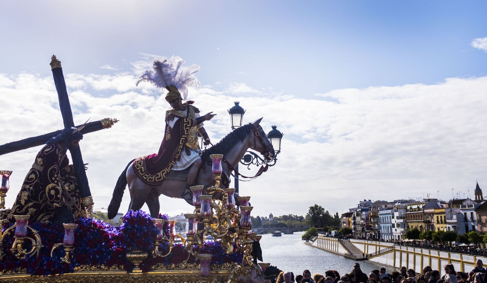 Las imágenes de la Esperanza de Triana