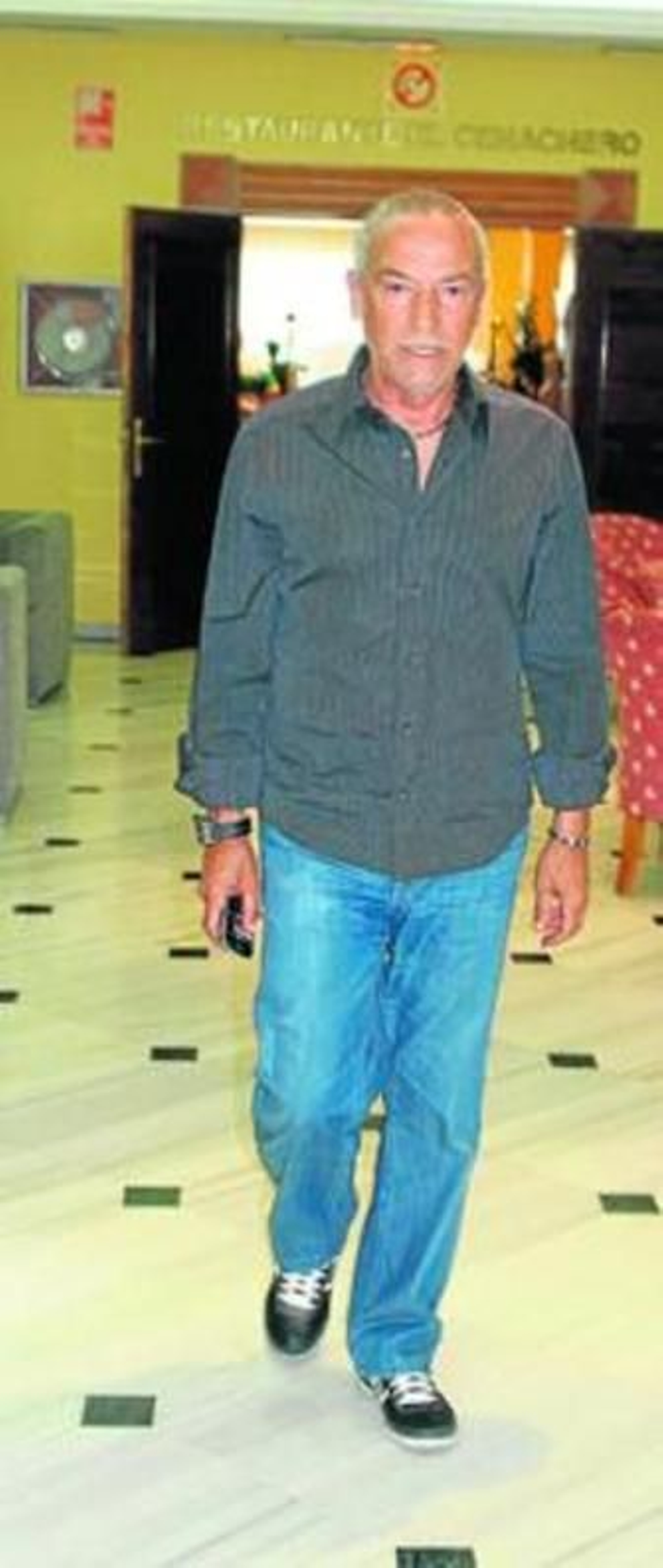 Ferreira quiere controlarlo todo