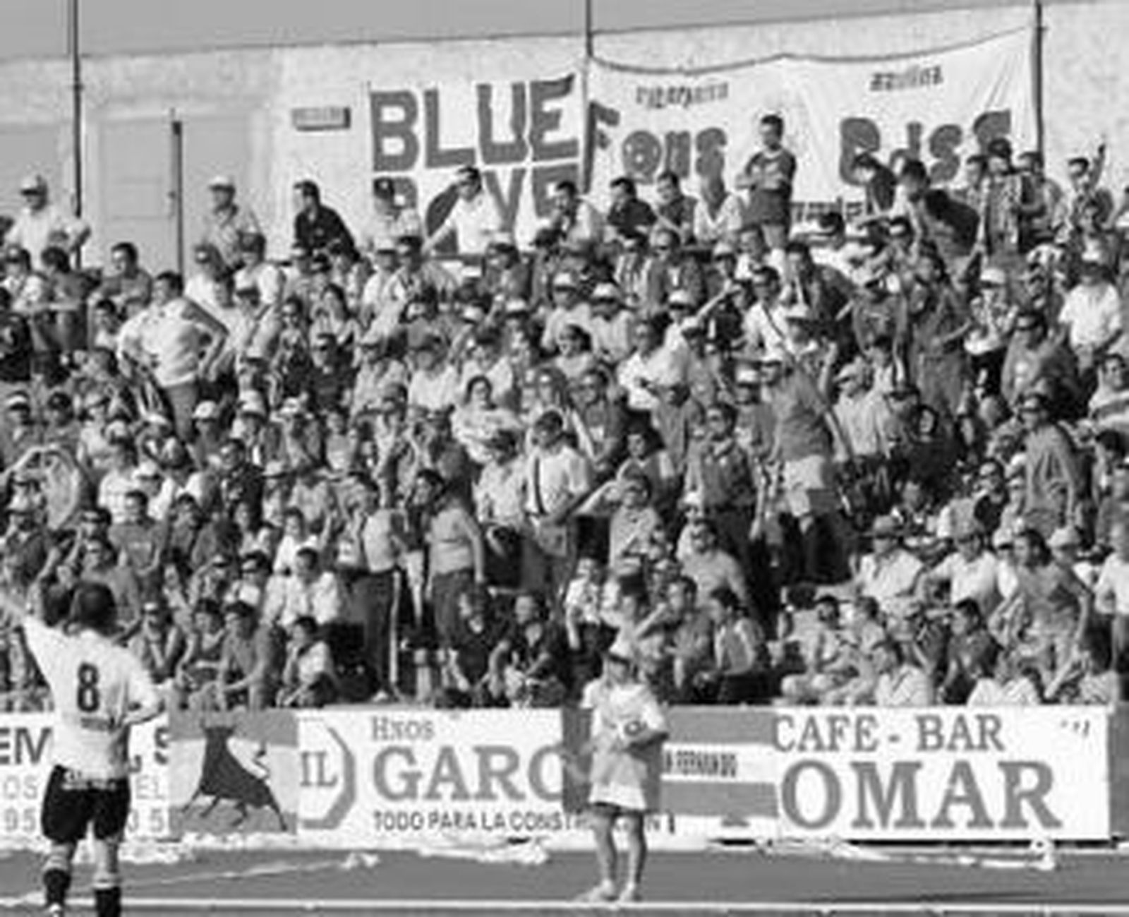 La afición isleña estuvo ejemplar en Calahorra, ahora fiesta en Bahía Sur.
