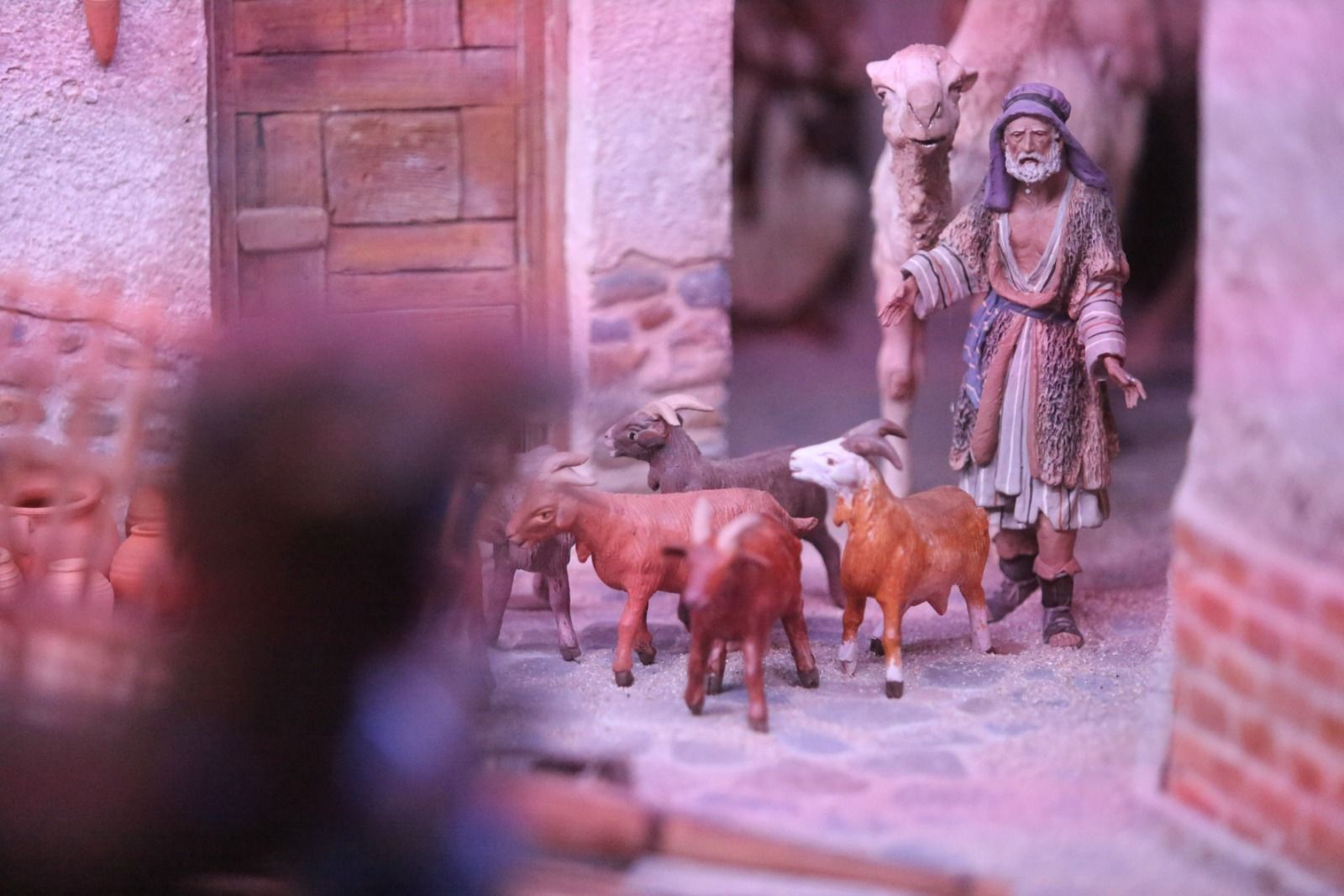 El Belén monumental hebreo que puede verse en el Archivo Municipal de Málaga esta Navidad (fotos)