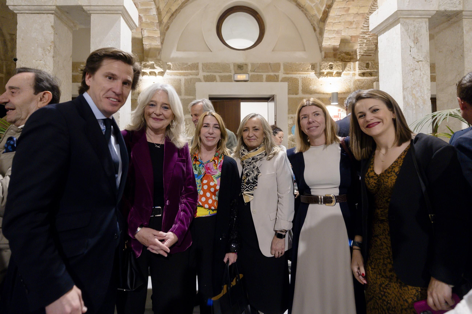 Las imágenes de la entrega del IX Premio 'Emilio López' a la comparsa de Jona 'El cementerio'