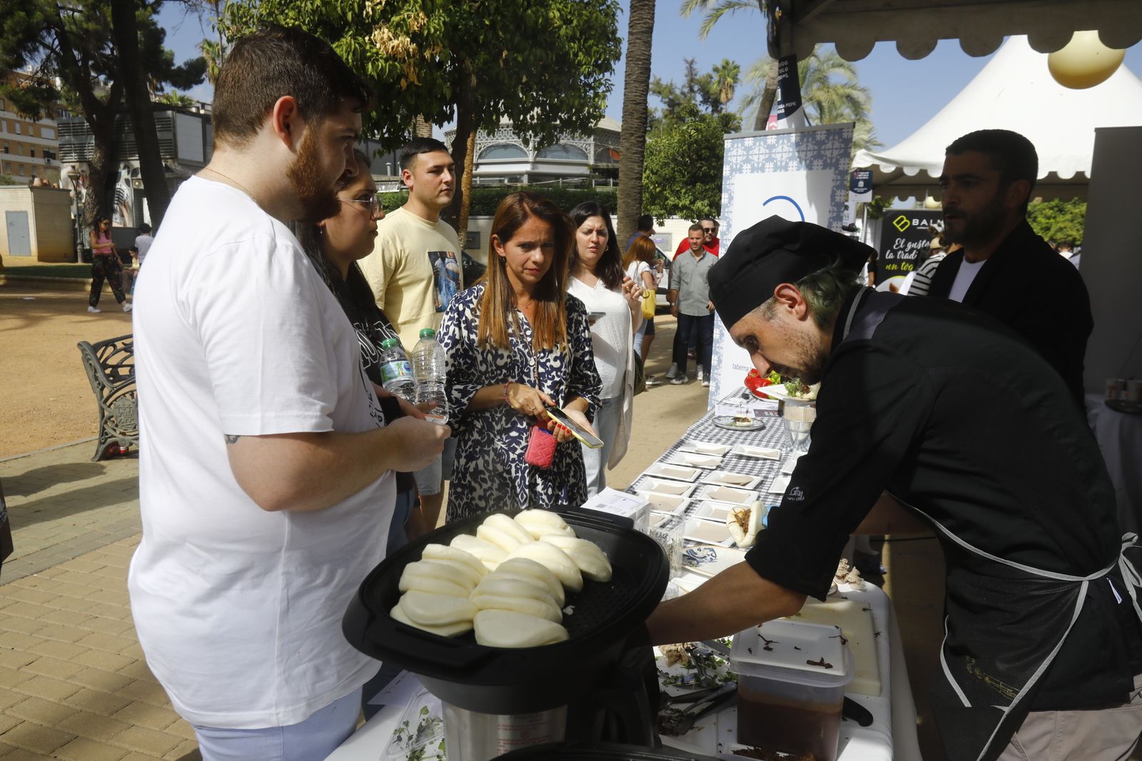 Las tapas del Córdoba Califato Gourmet en el Paseo de la Victoria, en imágenes
