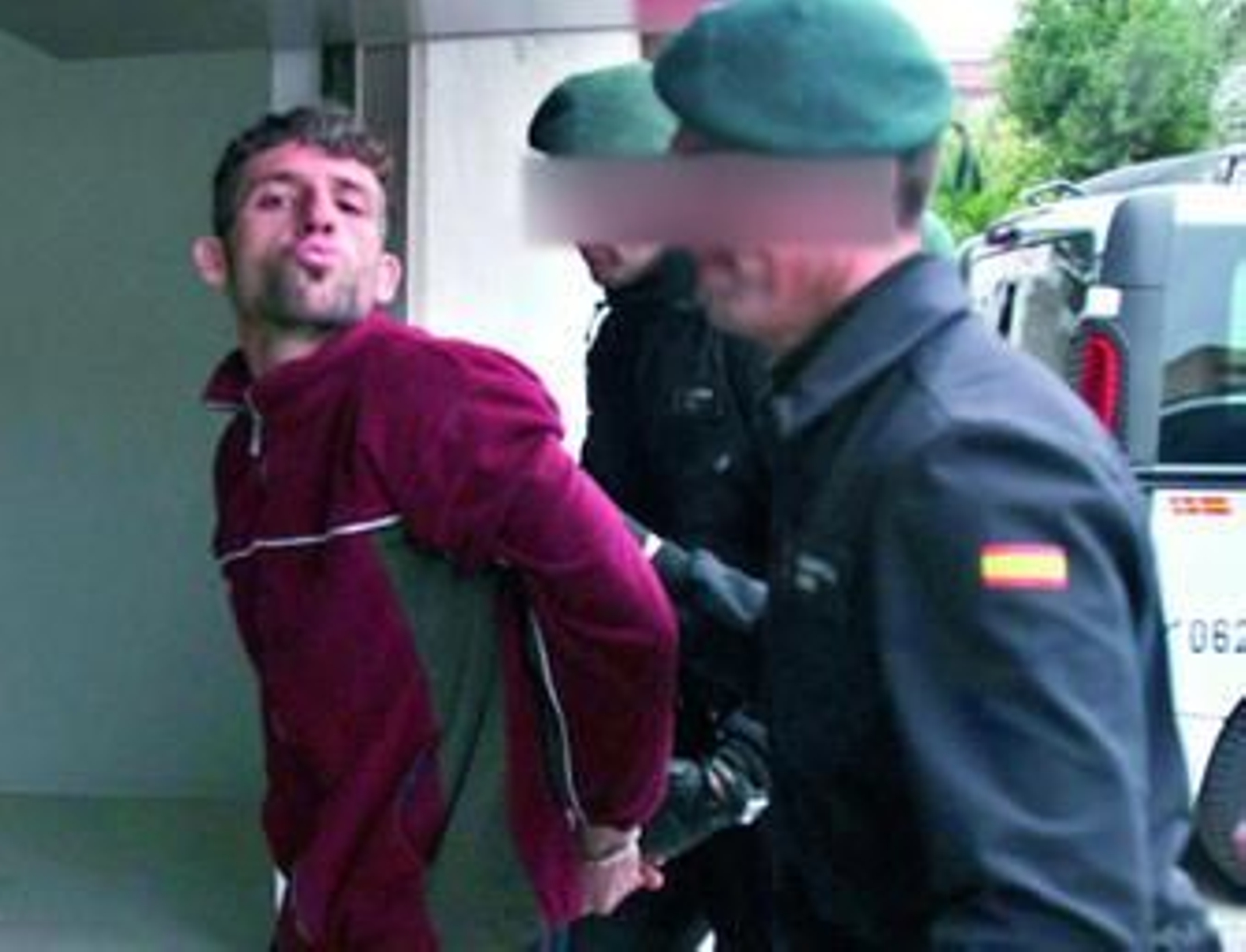 Rafael Hidalgo Castro, chulesco y desafiante a su llegada el lunes a los juzgados de Montoro.