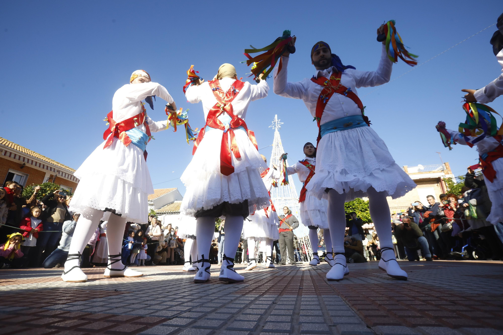 Las mejores fotografías de los tradicionales Danza de los locos y Baile del oso de Fuente Carreteros