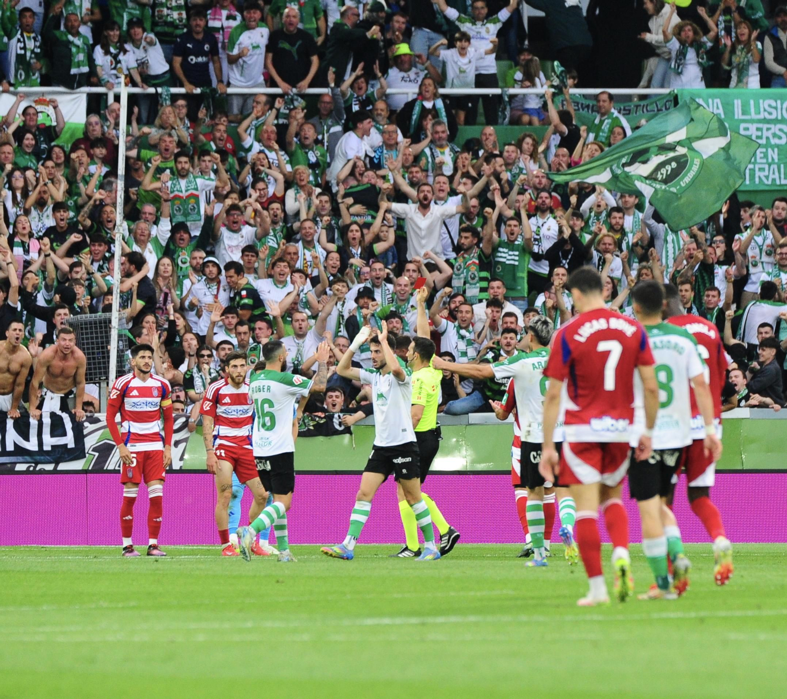 Las mejores imágenes del Racing de Santander-Granada CF