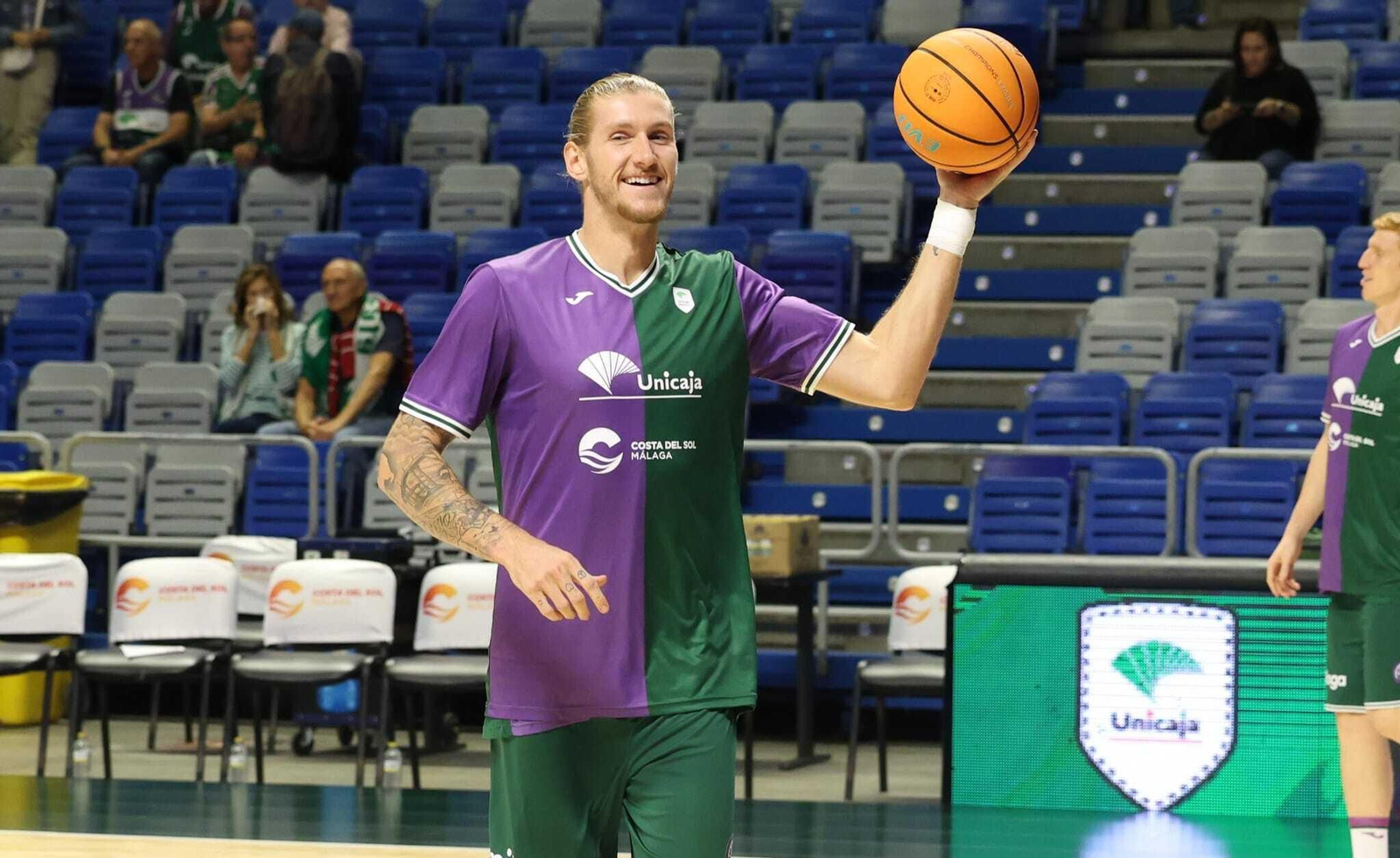 El Unicaja-Le Mans, en fotos