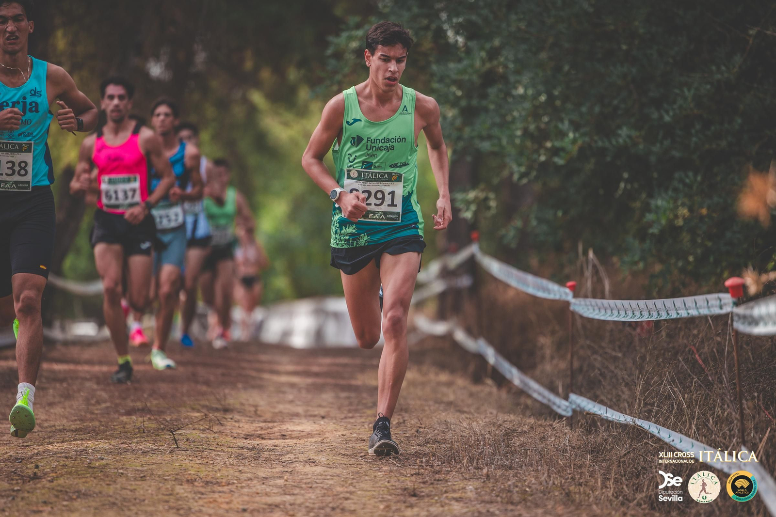 Búscate en las fotos del Cross de Itálica 2025 | 4