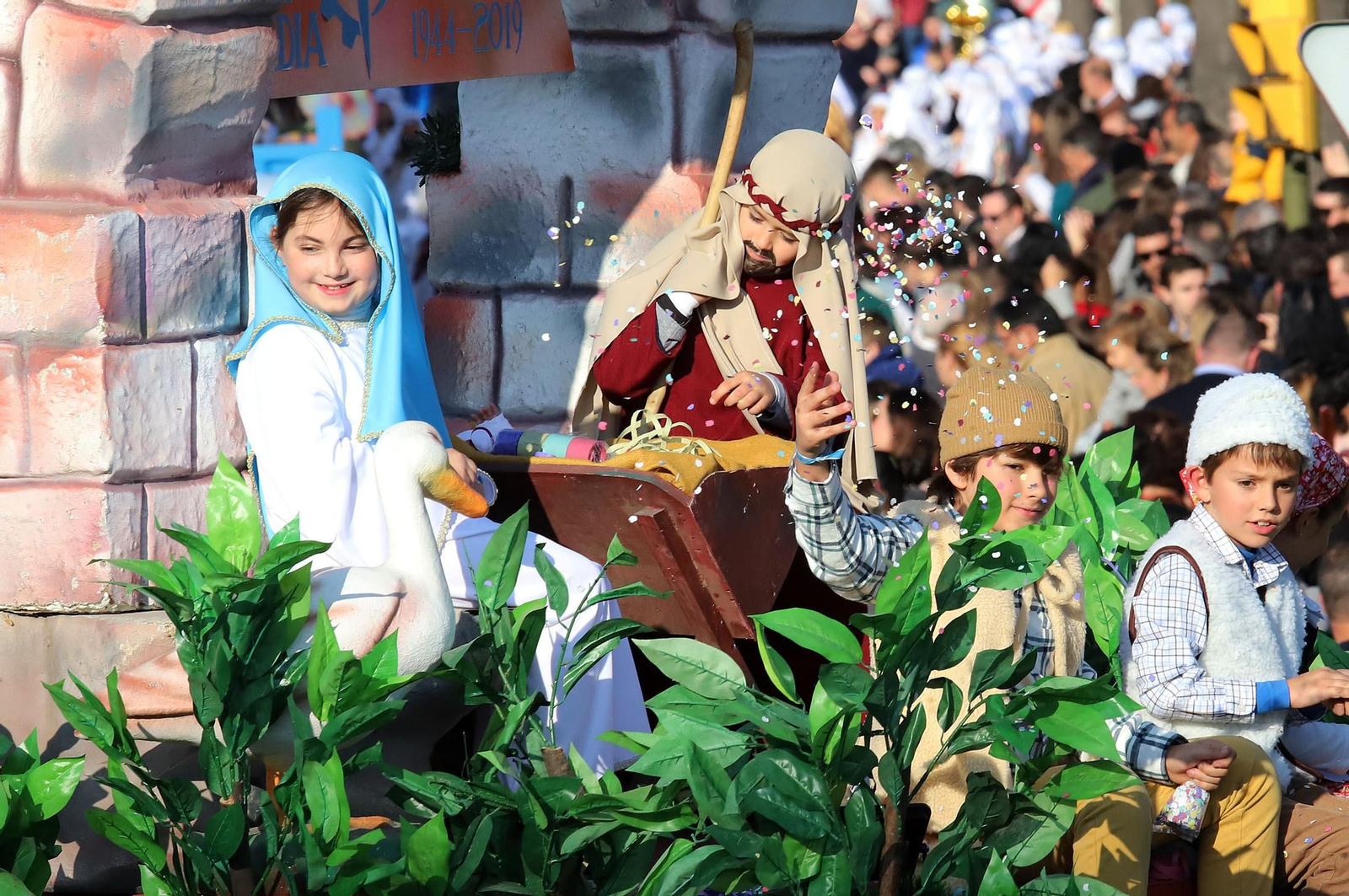Imágenes de la cabalgata de los Reyes Magos de Huelva