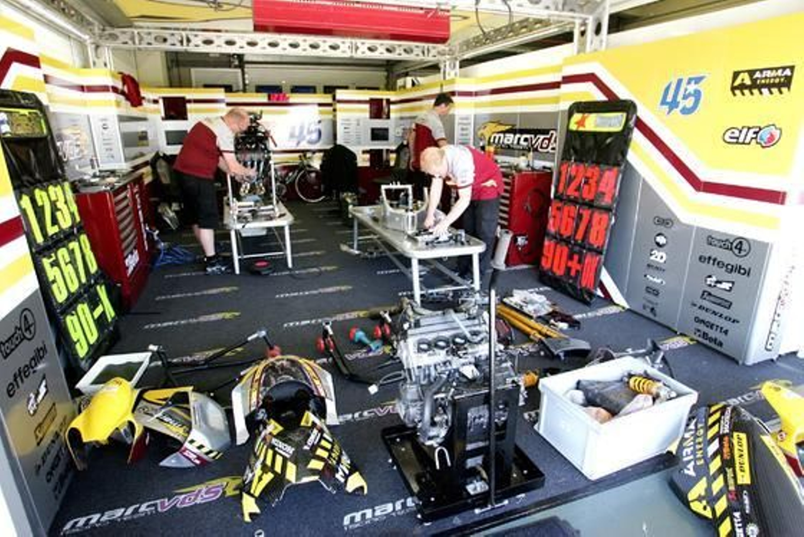 El viernes 1 de abril comienza la primera sesión de  los entrenamientos clasificatorios y libres de las categorías de 125cc y 250cc, y los libres de Moto GP

Foto: Pascual