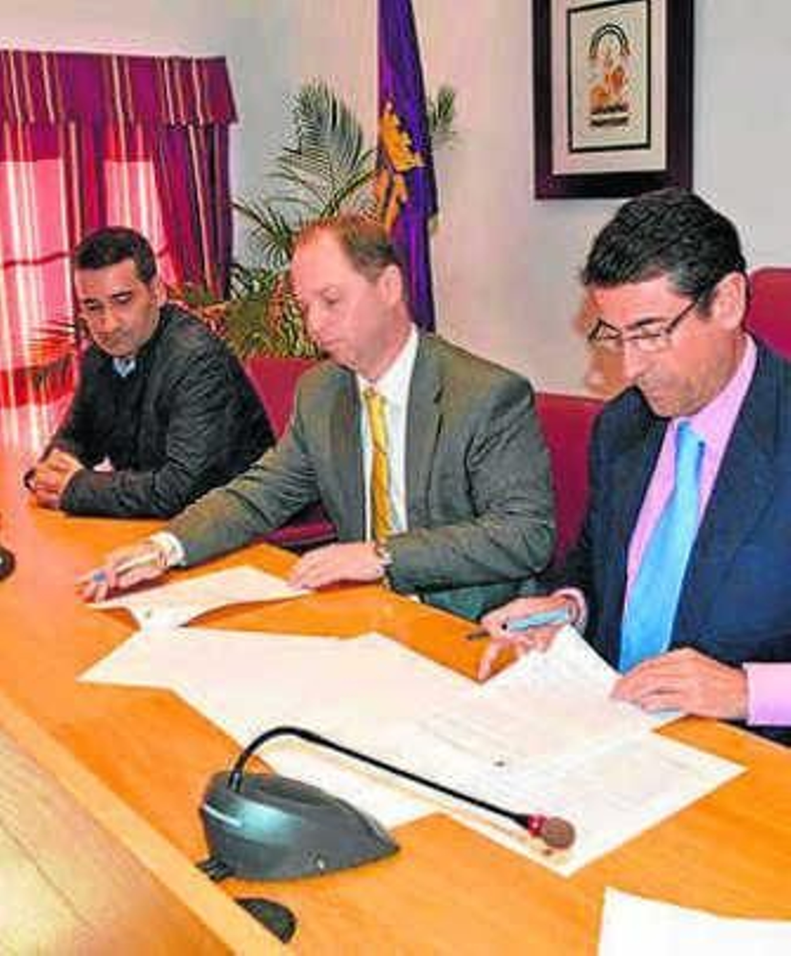 Acuerdo con el Consistorio.