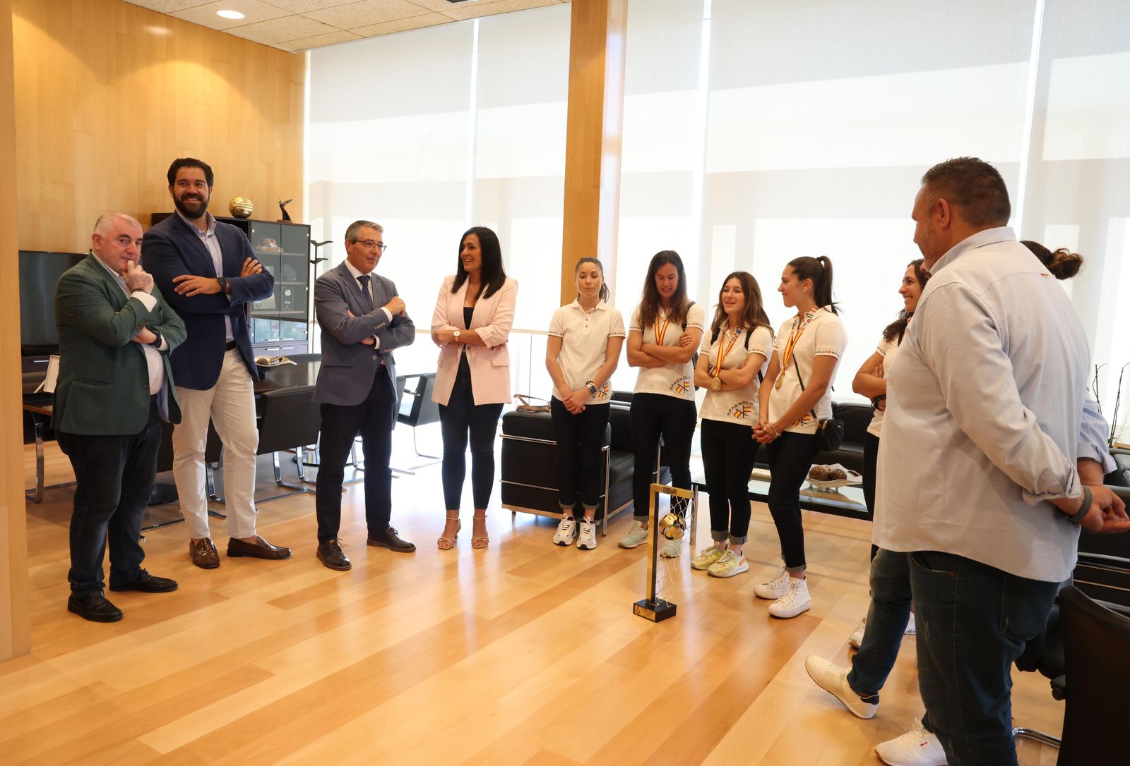 El Costa del Sol, recibido en Diputación tras el título de Liga