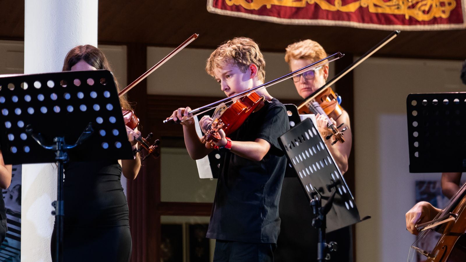 Los más jóvenes de la Orquesta tuvieron una brillante actuación.